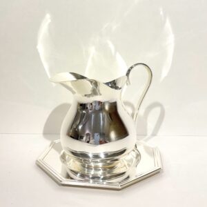 JUEGO JARRA Y PLATILLO PLATEADO